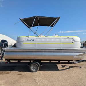 2025 Avalon Aura 1985 Quad Lounge