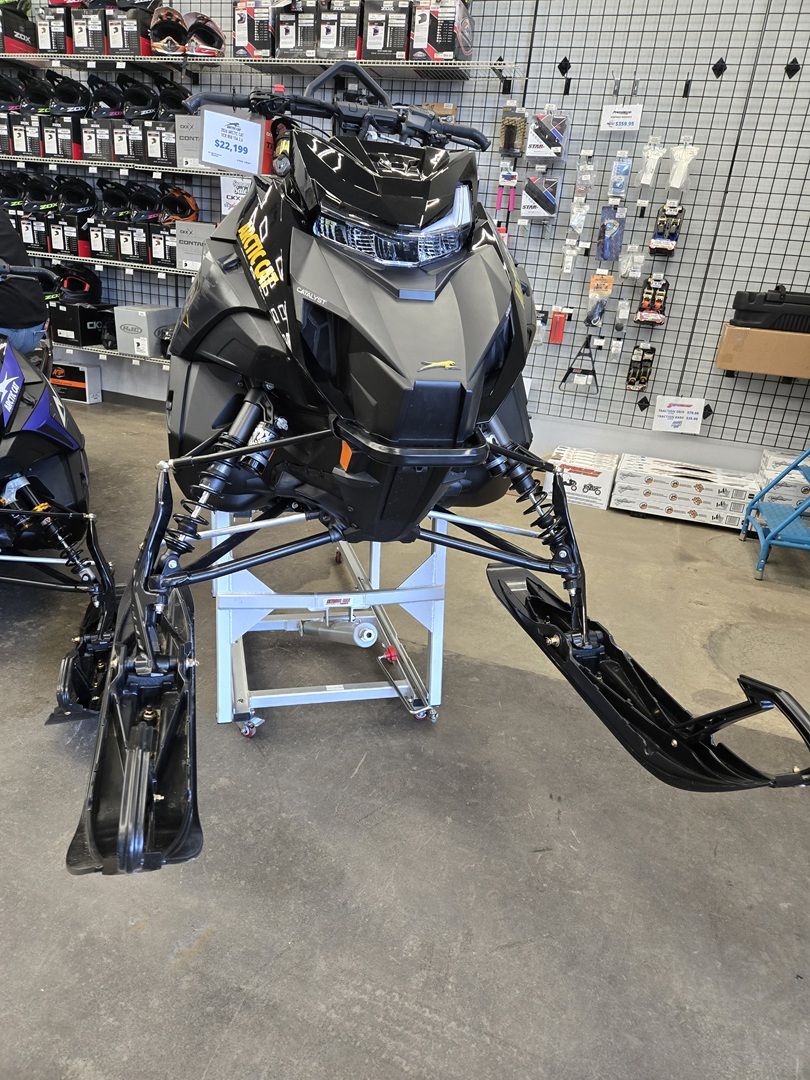 Extreme Max Aluminum Snowmobile Lift - Image 6