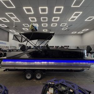 2026 Avalon LSZ 2385 Rear Fish