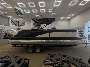 2026 Bennington 24LXS Fastback Quad Bench