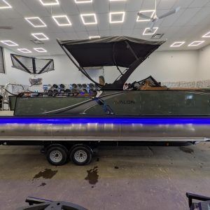 2026 Avalon LSZ 2385 Versatile Rear Bench Windshield