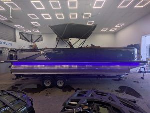 2026 Avalon LSZ 2585 Rear Fish
