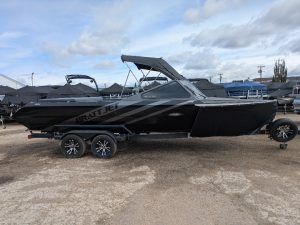 2020 Bratt Jet Husky