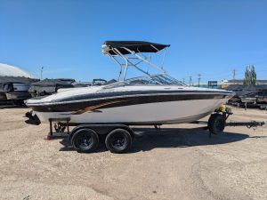 2007 Four Winns Horizon 210