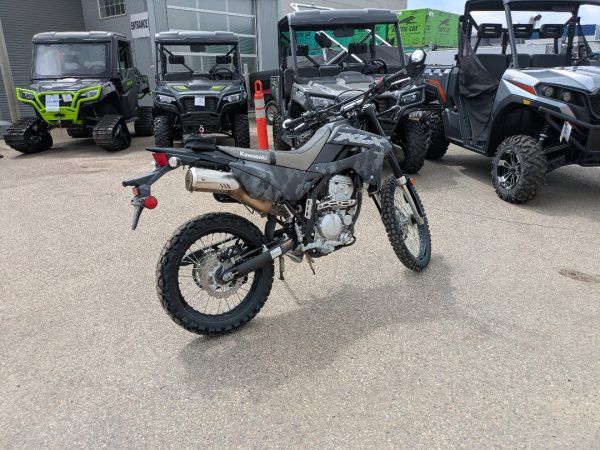 2024 Kawasaki KLX 300 (3)