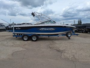 2004 Moomba Mobius XLV